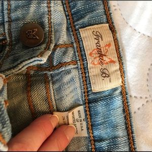 Frankie B. Flare Jeans